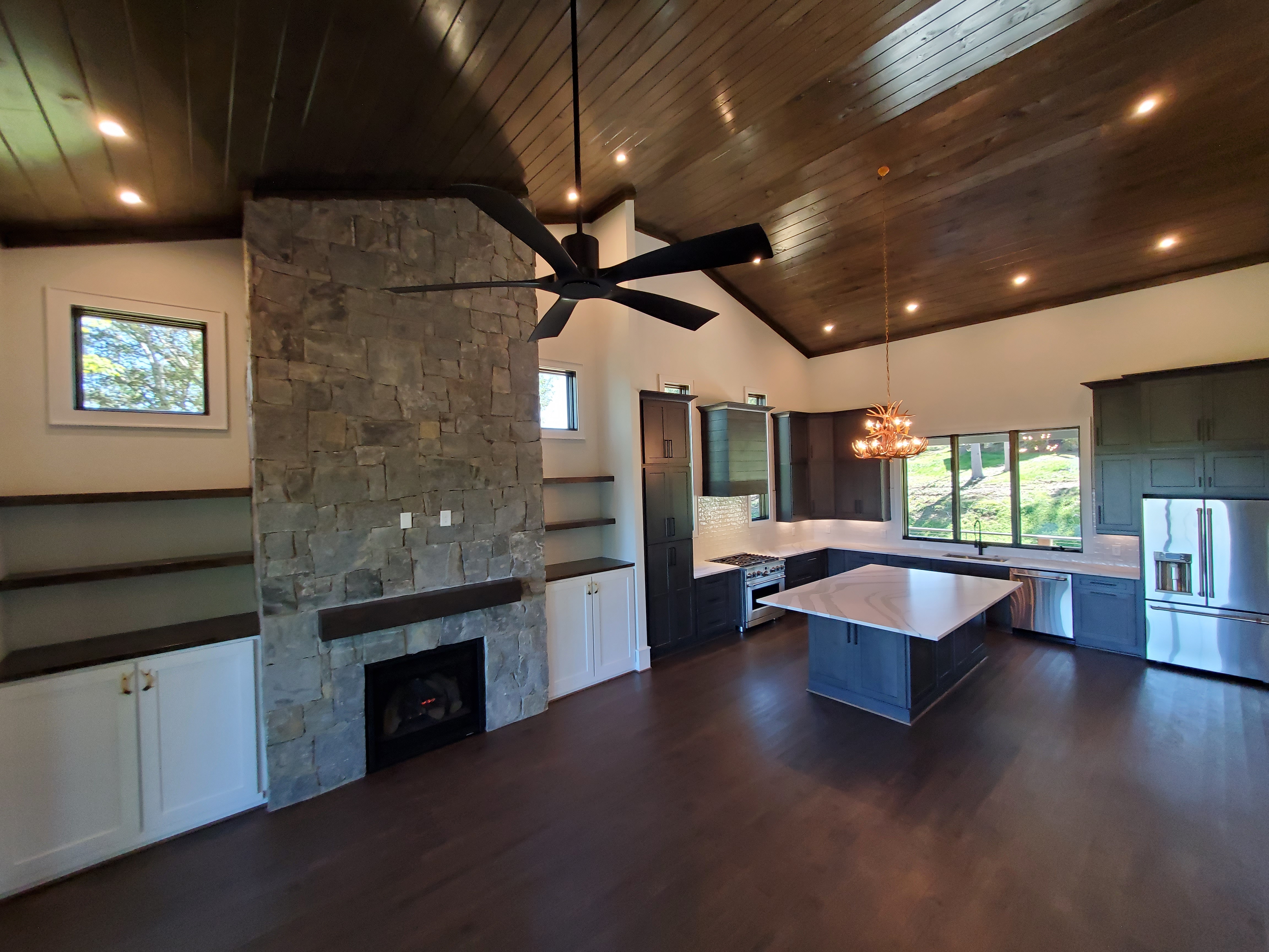 VV2 Eagles Nest, Banner Elk, NC